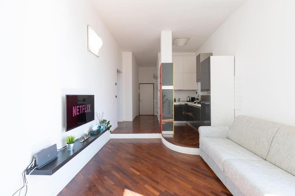 Ale Apartment Castello Imperatore -Parking Disponibile- Прато Екстер'єр фото